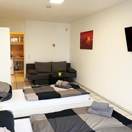 Ferienwohnung Koeln Junkersdorf Exterior photo
